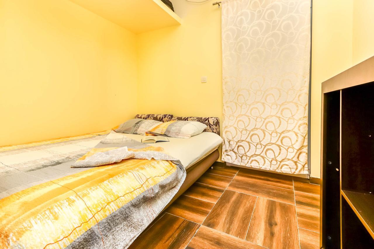 Ssm Apartmani Kotor Luaran gambar
