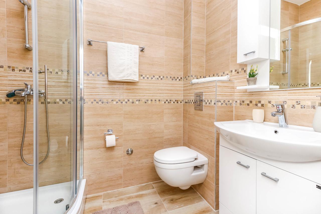 Ssm Apartmani Kotor Luaran gambar
